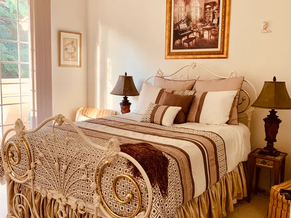 5715 Etiwanda Ave Unit 105, Tarzana, CA 91356