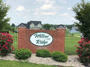 141 Hallmark Dr, Martinsburg, WV 25403