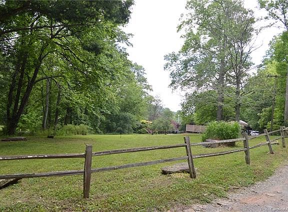 4th image of 57 Fair Hollow Ln #B