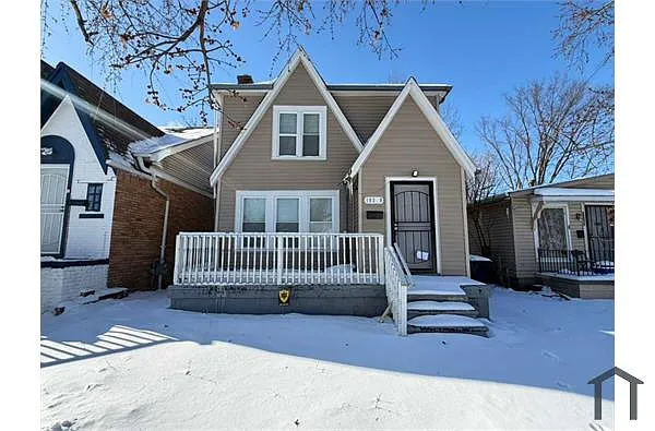 19209 Norwood St photo 1