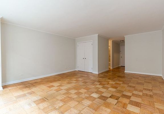 3rd image of 210 W 89th St APT 9H
