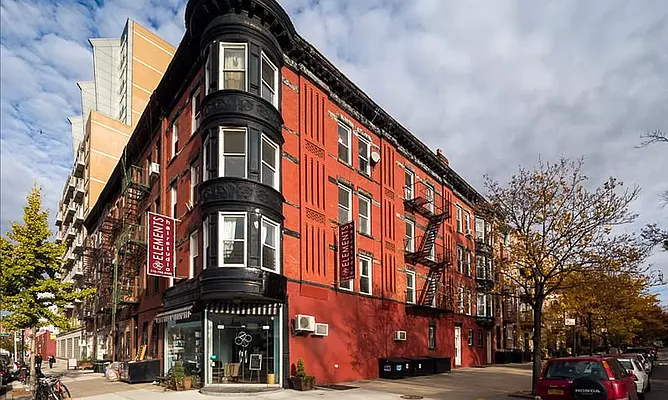 Rented by Jonis Realty | media 9