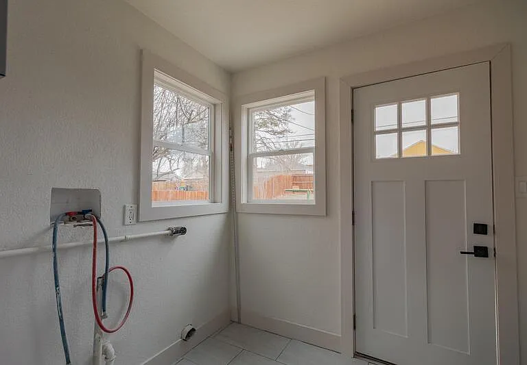 1166 Xenia St — Photo 16