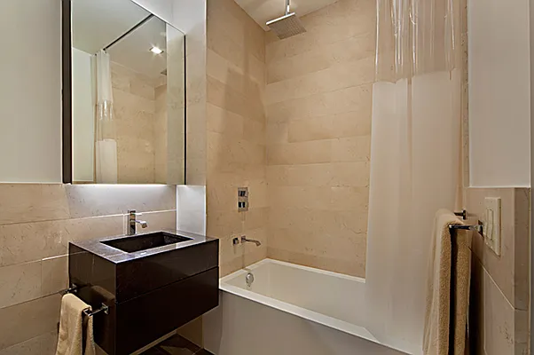 Rented by CORE | media 10