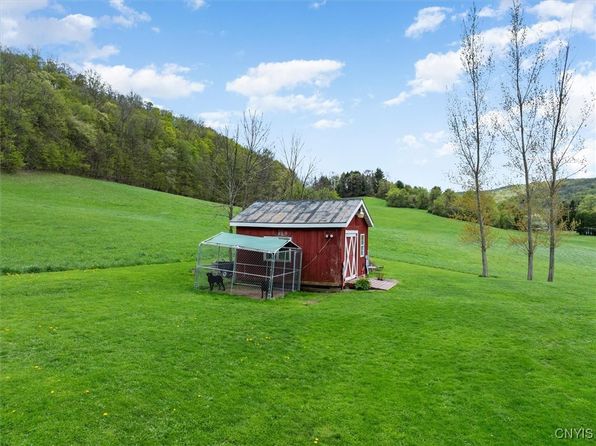 6840 Creek Rd, Oneida, NY 13421