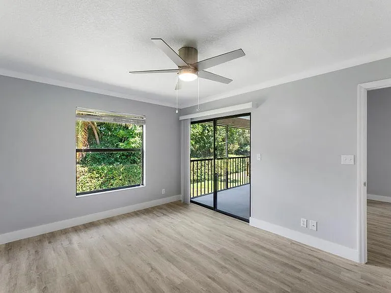 3139 Millwood Ter #2240 — Photo 15