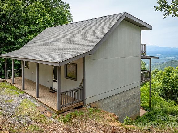 4th image of 6888 Silver Creek Ln
