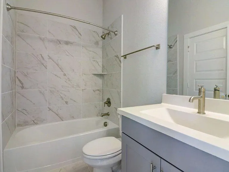 2501 Ascension Blvd — Photo 30