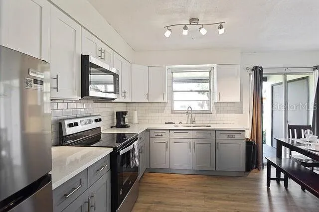 813 W Magnolia St — Photo 4
