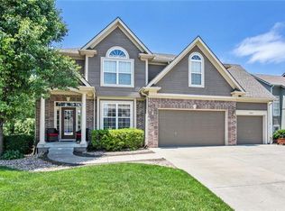10012 N Wallace Ave, Kansas City, MO 64157