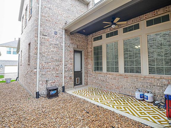 3rd image of 18214 Lake Eagle Dr