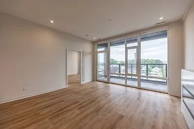 1 bed, 1.5 bath, 830 sqft, $2,500 — Photo 4