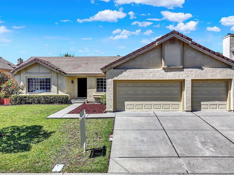 1st image of 1166 Mahogany Court