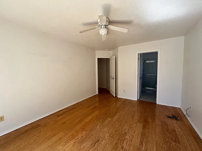 11917 W Lewisburg Ct — Photo 8