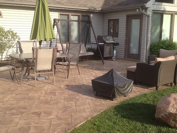 Deco patio , new