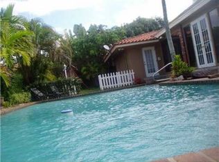 8725 SW 54th Ter, Miami, FL 33165