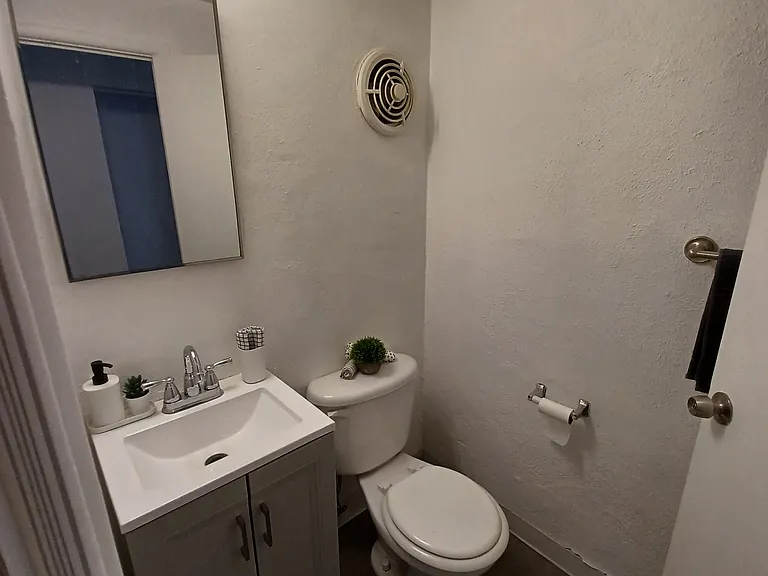 University View Apartments — Photo 29