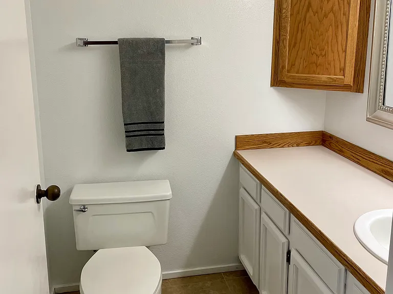 600 SE Marion St #505 — Photo 14