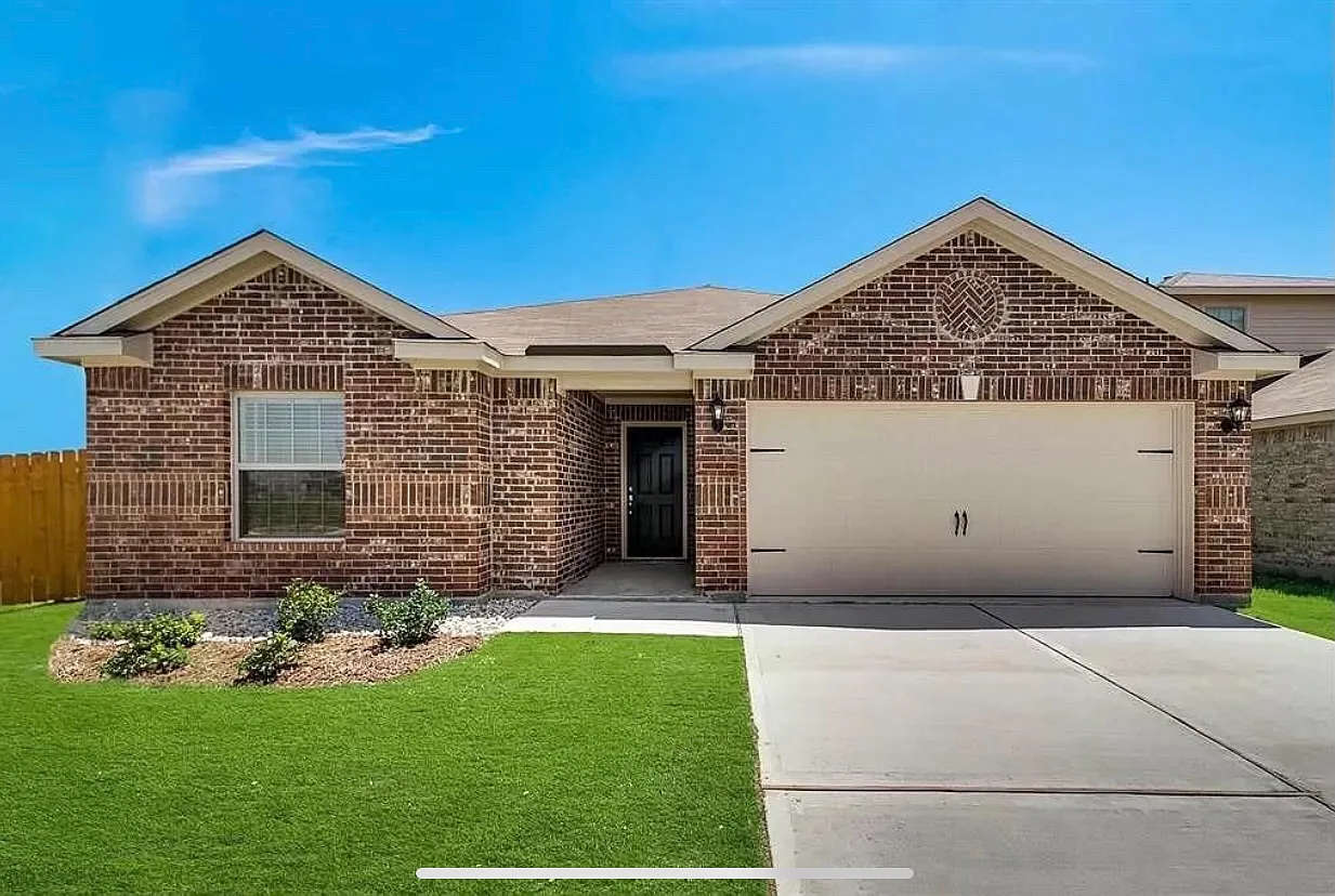 3055 Chillingham Dr — Photo 1