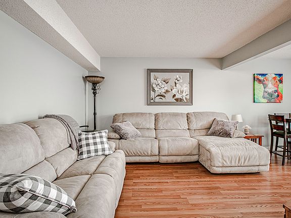 5th image of 401 Cambridgeshire Ct #401
