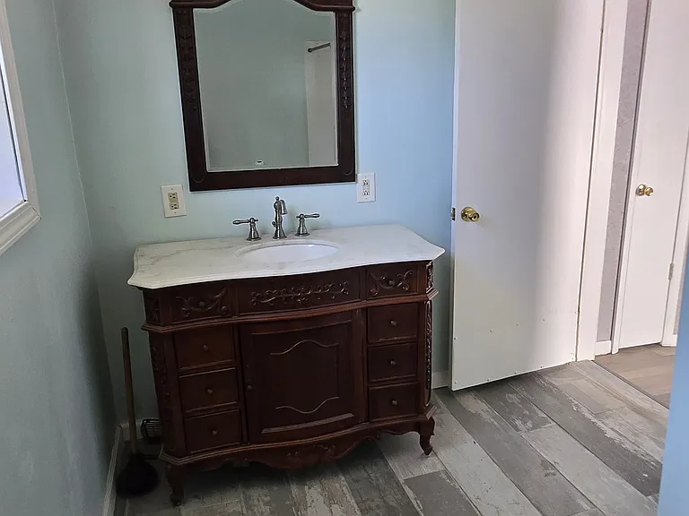 118 Stanley St — Photo 8