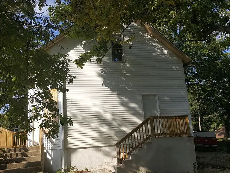 609 McDonough St #1 — Photo 2