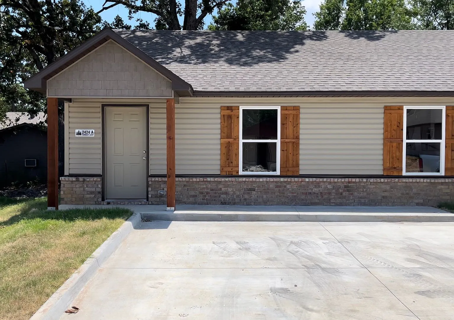 Forrest Way Duplexes — Photo 1