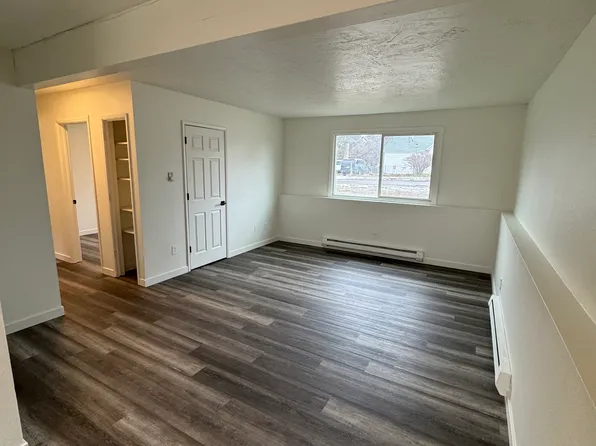 1800 Phillips St APT 4, Missoula, MT 59802