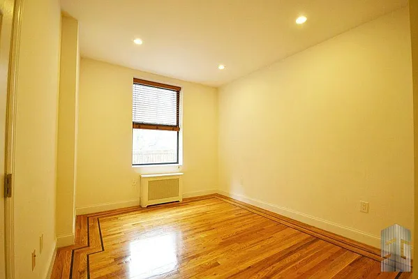 Rented by Skyline Group Real Estate | media 85