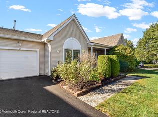 27 Foxwood Rd, Lakewood, NJ 08701