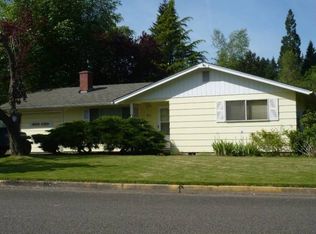 911 Sand Ave, Eugene, OR 97401