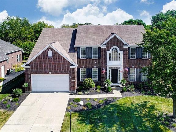 2nd image of 1592 Ashley Pl