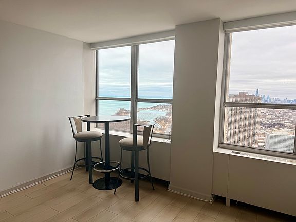 5th image of 655 W Irving Park Rd APT 4805