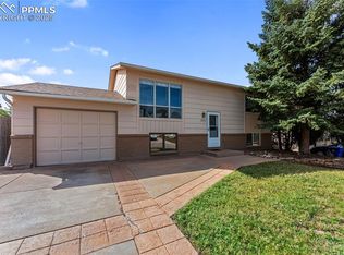 2775 El Capitan Dr, Colorado Springs, CO 80918