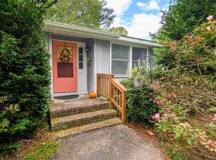 28268 Harbor Rd, Melfa, VA 23410