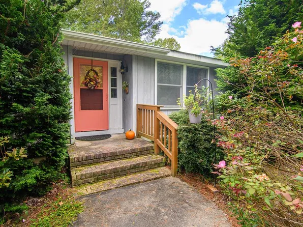 28268 Harbor Rd, Melfa, VA 23410