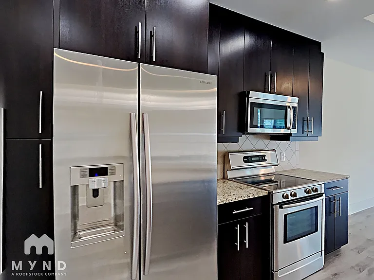 1080 Peachtree St NE #1406 — Photo 7