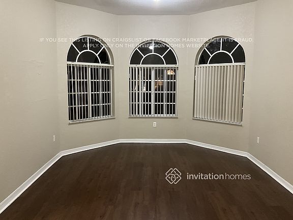 3rd image of 14063 SW 32nd St
