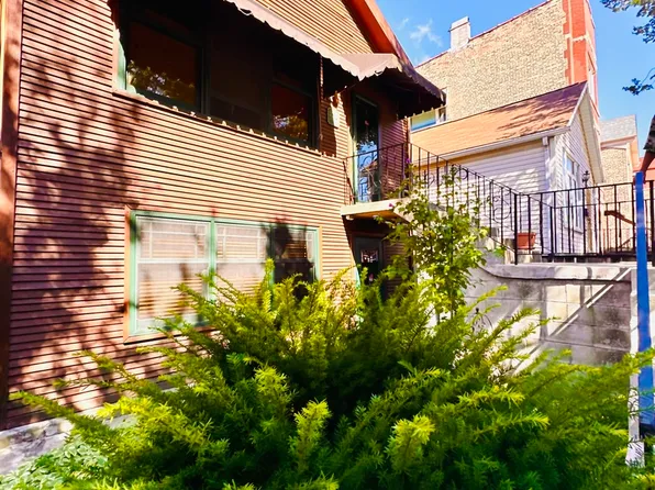 2310 S Oakley Ave, Chicago, IL 60608