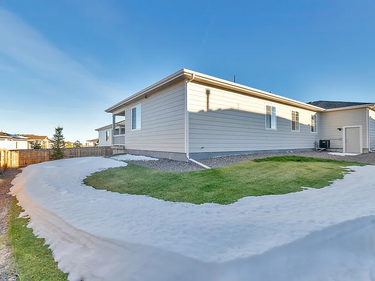4007 Castle Vista Ln — Photo 48