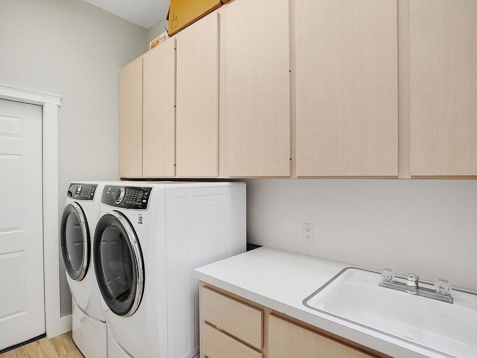 1st image of 2675 SW Prospect Place
