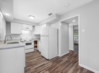 4004 N Branch Ave APT C, Tampa, FL 33603