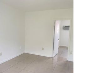1063 NW 3rd St #8, Miami, FL 33128