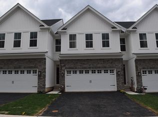 214 Wynstone Ct, Colmar, PA 18915