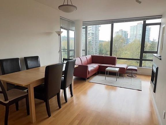 5th image of 400 Capilano Rd #705