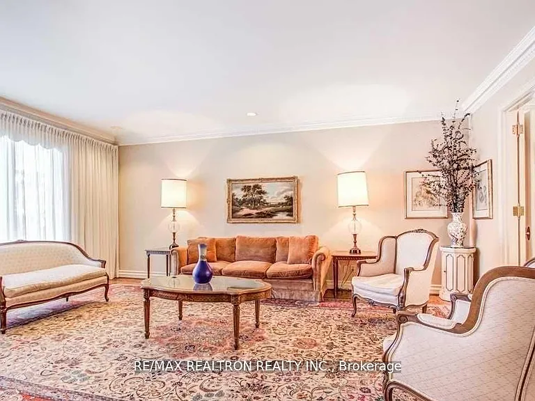 29 Sultana Ave — Photo 9