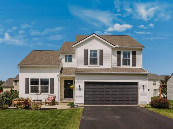 324 Masonglen Ct, Pataskala, OH 43062