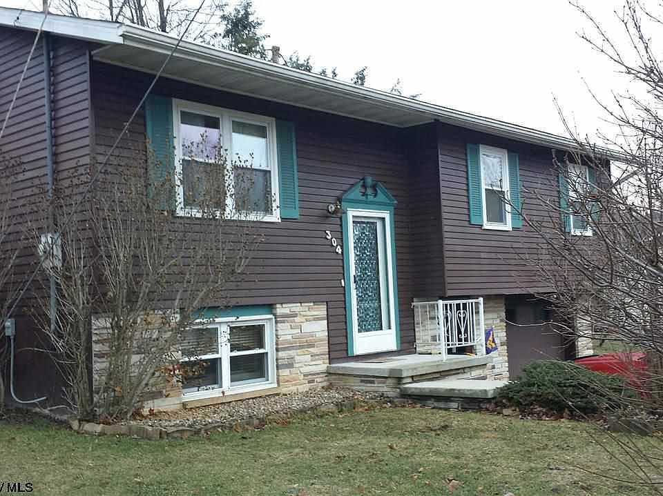 1st image of 304 King Dr