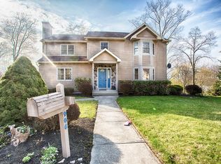 906 E Laurel Ave, Pen Argyl, PA 18072