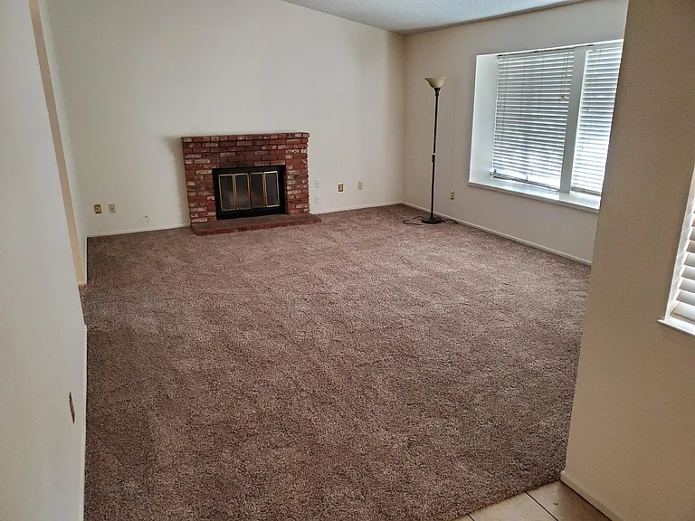 5908 Lugene Ave — Photo 2
